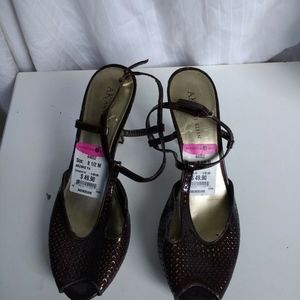 High Heels  Stilettos Anne Klein Slingback